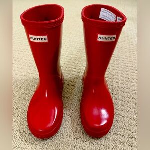 Hunter boots kids size US 12 B; 13 G